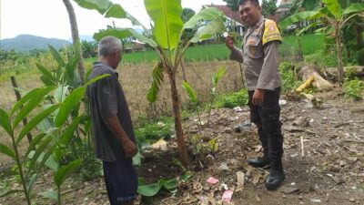 Sosialisasi Ketahanan Pangan, Bhabinkamtibmas Desa Jagaraga Rangkul Petani Lokal