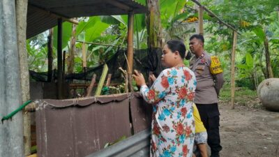 Polisi Sambangi Warga Krandangan, Ajak Budidaya Pangan Mandiri