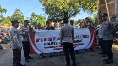 Polres Lombok Barat Gelar Penyuluhan Kamtibmas di Pasar Kuripan