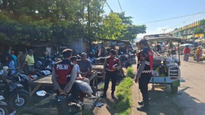 Inovasi KEMOS 110 Disosialisasikan Sat Samapta Polres Lobar di Desa Gerung Selatan