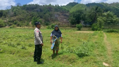 Bhabinkamtibmas Jadi Motor Ketahanan Pangan di Sekotong Barat